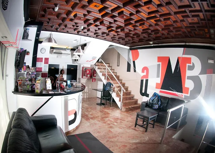 Be Ramblas Guest House Barcelona